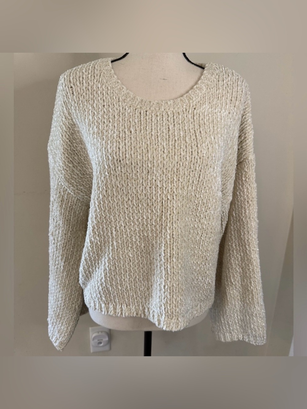 MINKPINK glittery cream chunky plush knit sweater round neck long wide sleeves M